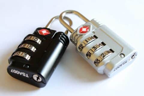 Cadenas à code