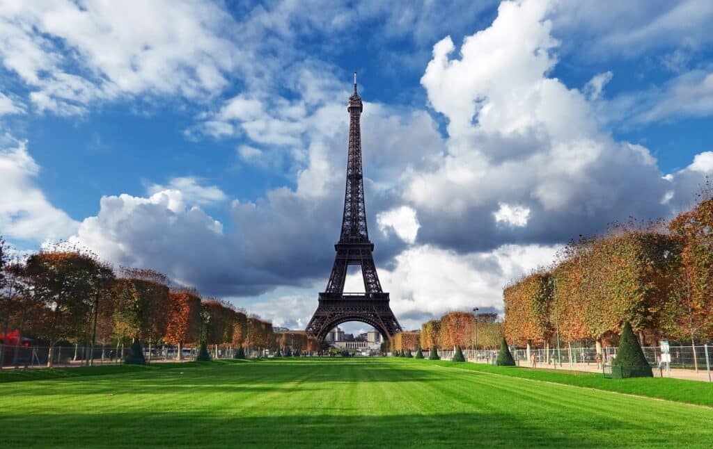 appartement en loi Pinel face à la tour eiffel