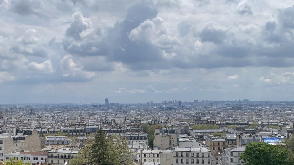 Vue de Paris depuis les hauteurs de la butte Montmartre