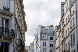 Immeubles avec chambre de bonne à Paris