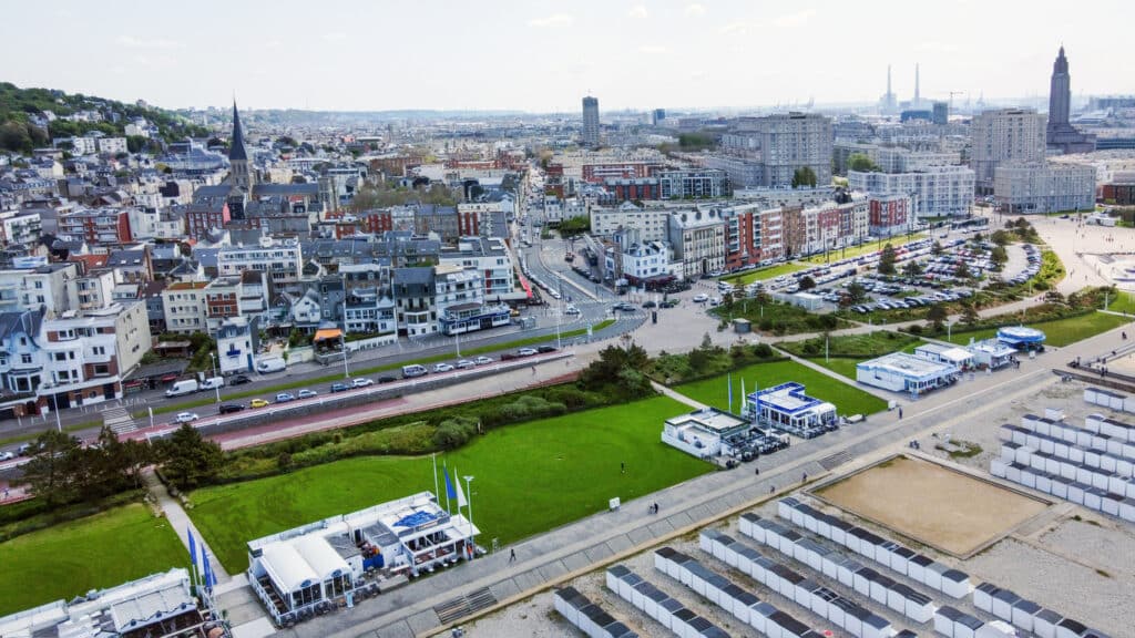 Villas mitoyennes à flanc de colline au nord du Havre