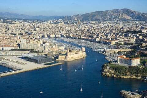 Vue aérienne du Vieux Port de Marseille