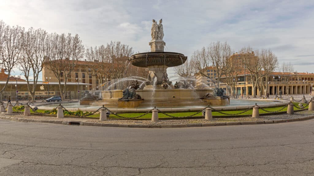 Fontaine de la Rotonde à Aix-en-Provence