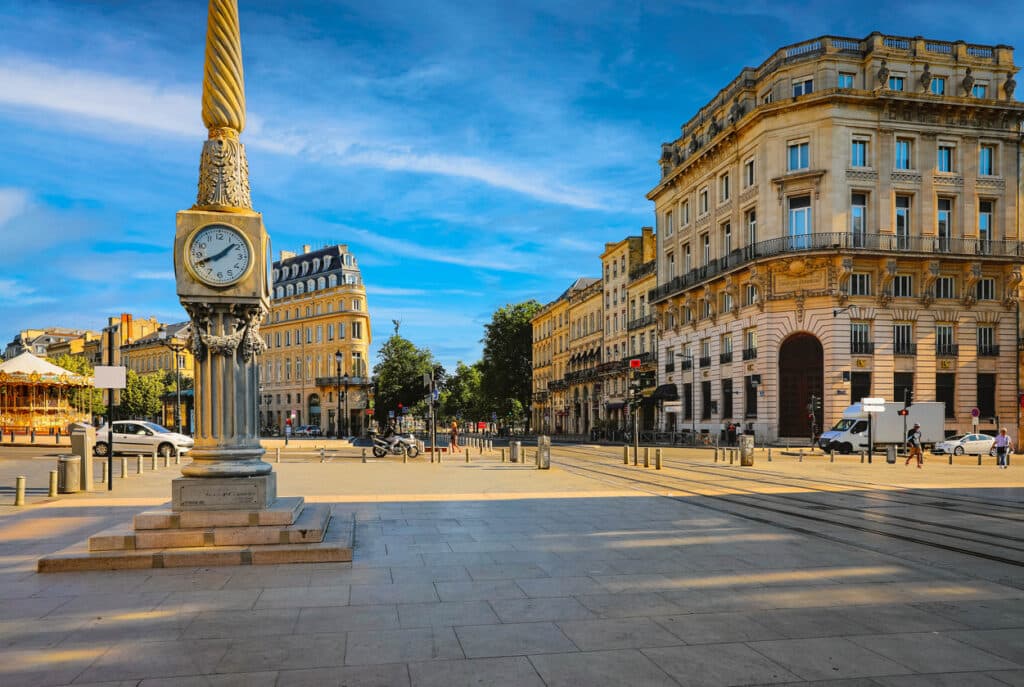 Vue de la vieille ville de Bordeaux