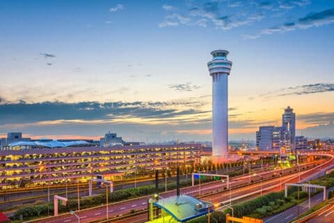Quel impact les normes de sûreté ont-elles sur la valeur des biens immobiliers proches des aéroports ? 