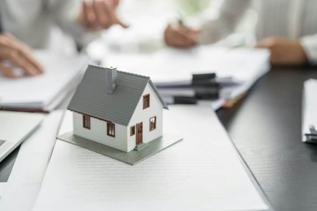 Taux à 4.35% : quelles options pour les futurs acheteurs ?