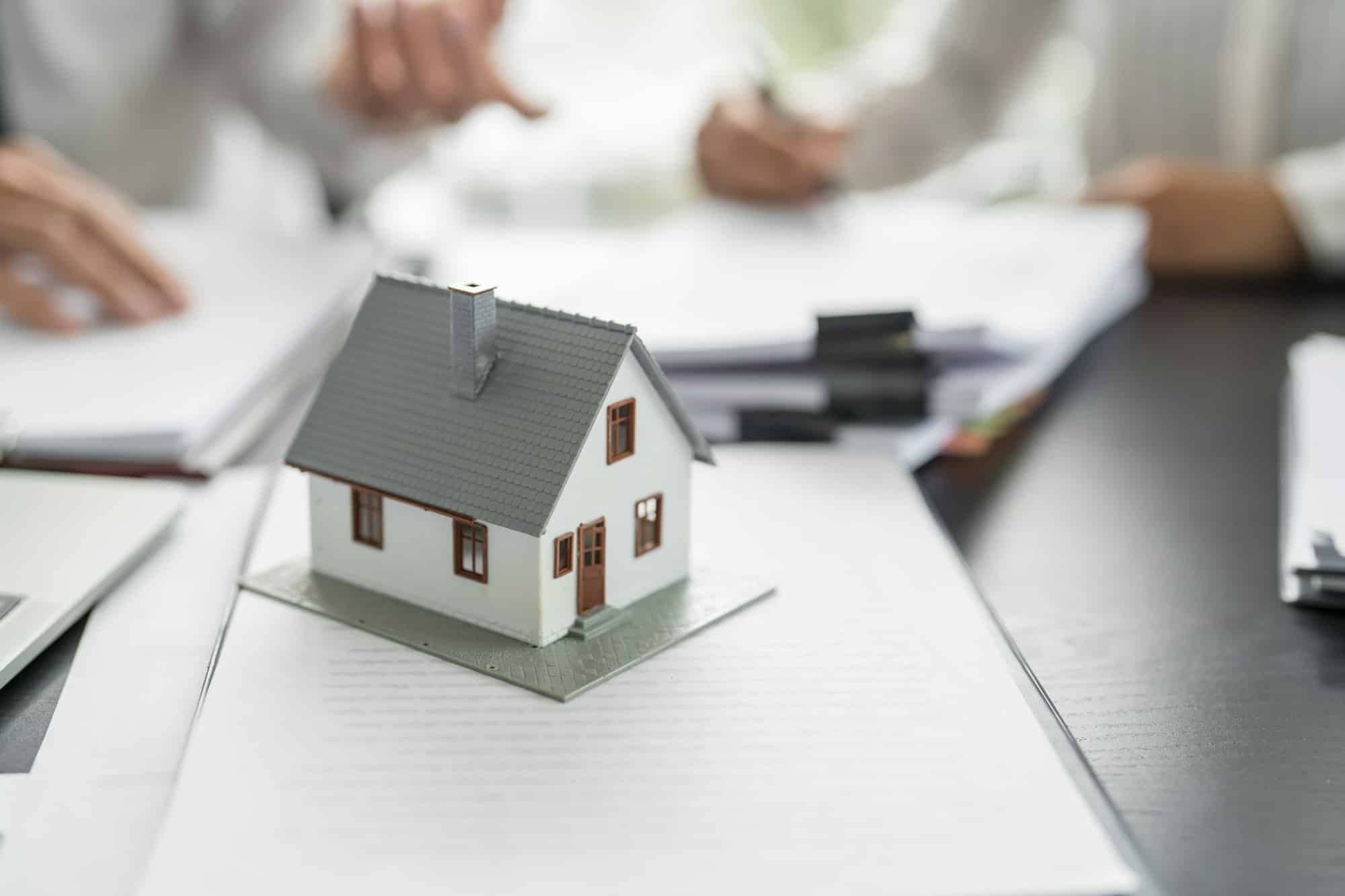 Taux à 4.35% : quelles options pour les futurs acheteurs ?