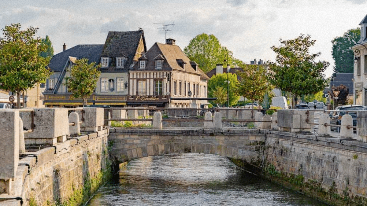 Gisors