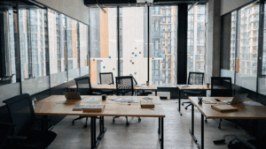 Optimisation de l'espace de travail avec du mobilier ergonomique