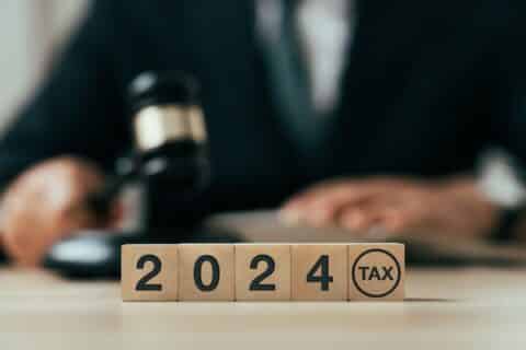 Optimisez vos impôts : déficits fonciers et réductions 2023