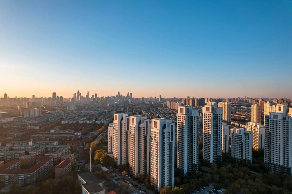Effondrement des ventes immobilières en Chine : analyse et perspectives