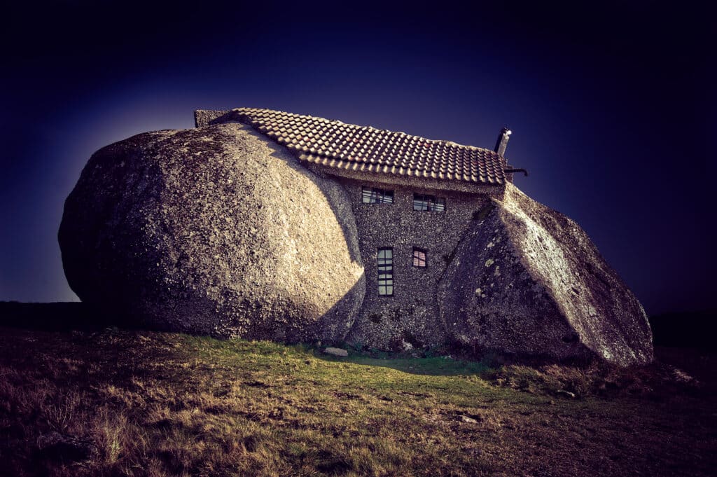 Casa do Penedo : Façade arrière