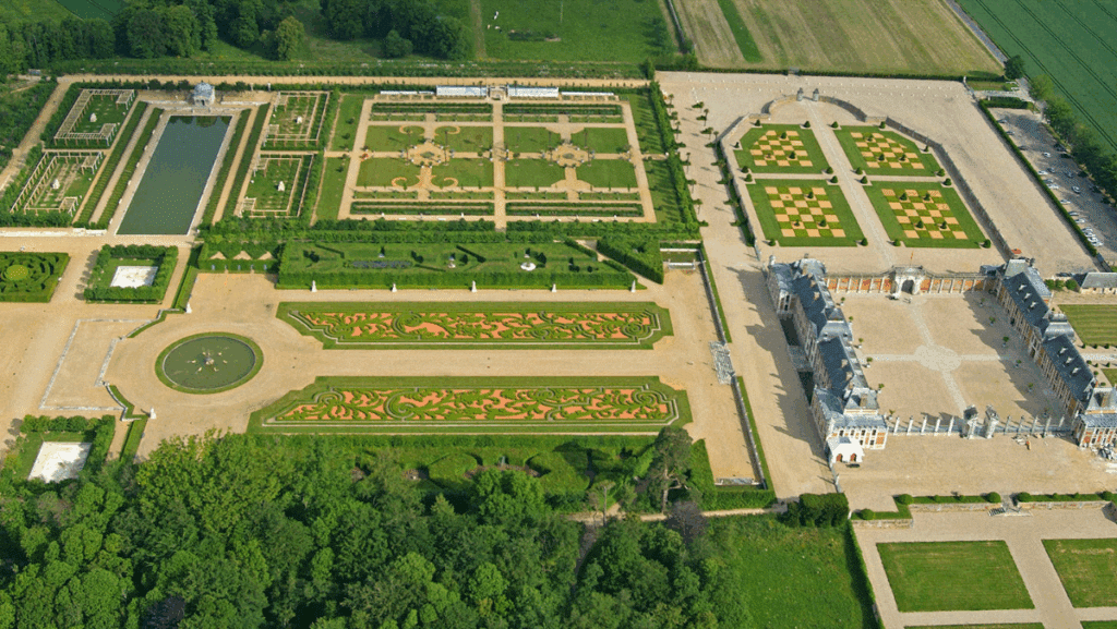 Château du Champ de Bataille : une évasion cinématographique en France