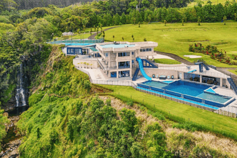 Découvrez le Waterfalling Estate, un luxe caché à Hawaï