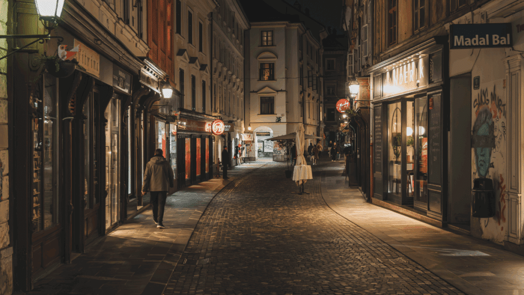 Les avantages des enseignes lumineuses pour les agences immobilières 