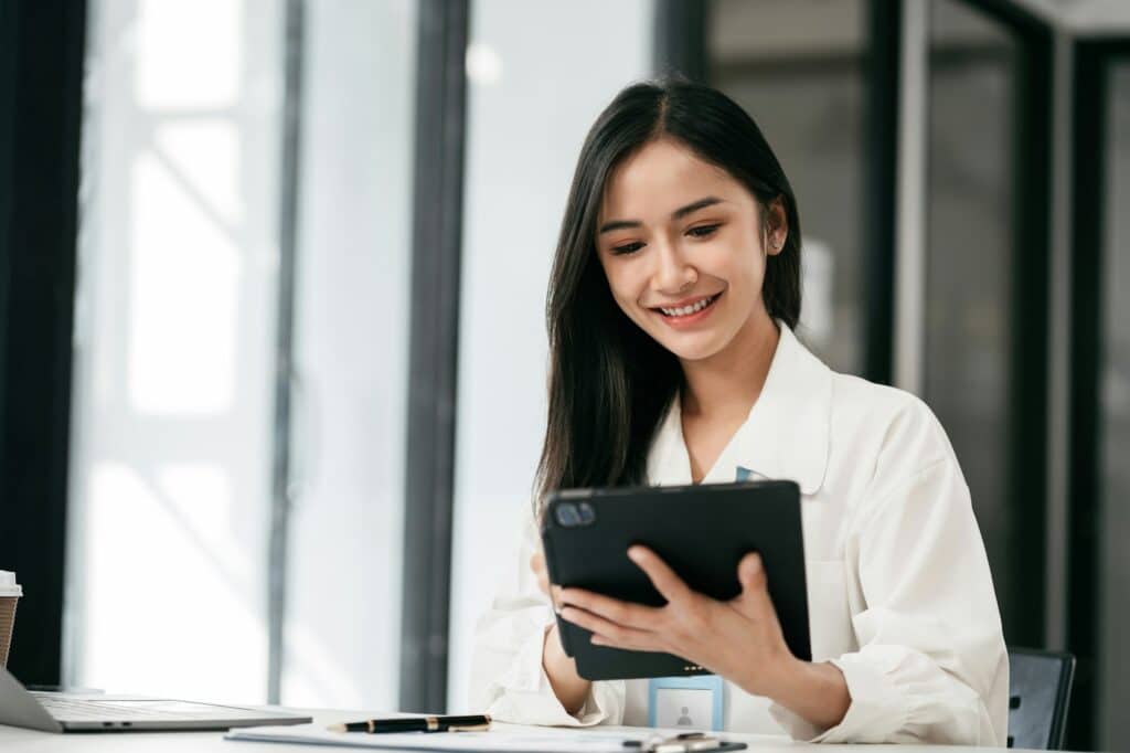 Investir dans les SCPI en 2024 : Analyse des performances et stratégies