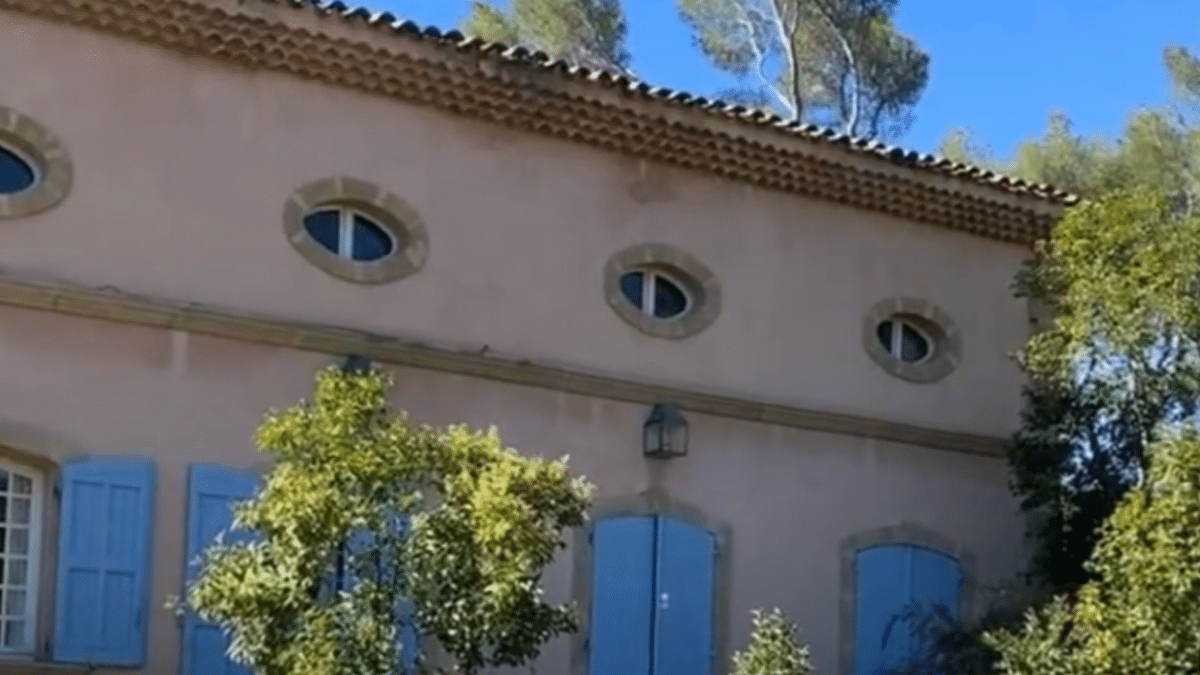 maison-karine-le-marchand-provence1
