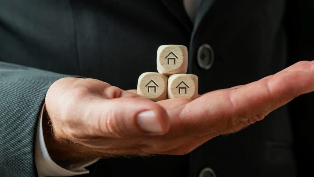 Les prix vont-ils chuter ? L'impact immédiat de la politique sur l'immobilier !