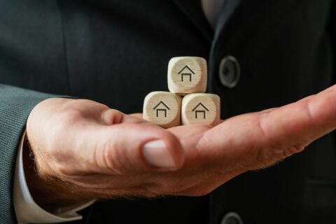 Les prix vont-ils chuter ? L'impact immédiat de la politique sur l'immobilier !