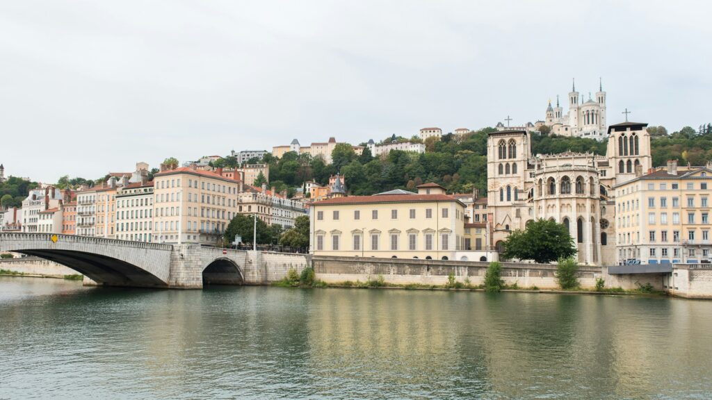 Lyon 2024 : un marché en pleine mutation, idéal pour investisseurs
