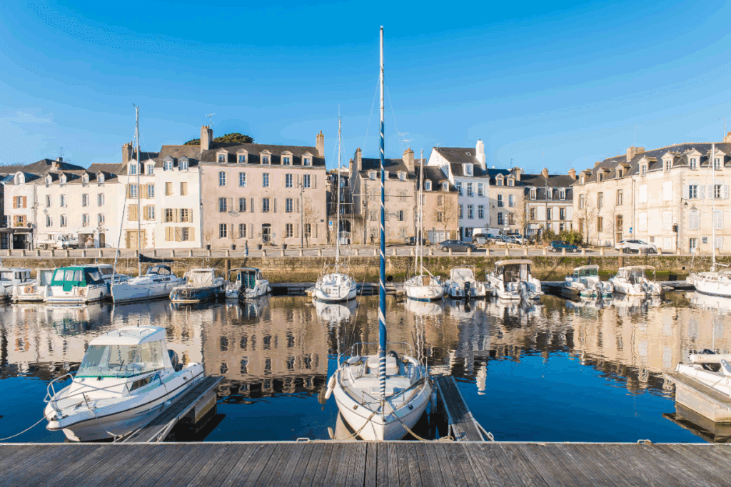 Élégance et charme : explorez le marché haut de gamme de Vannes