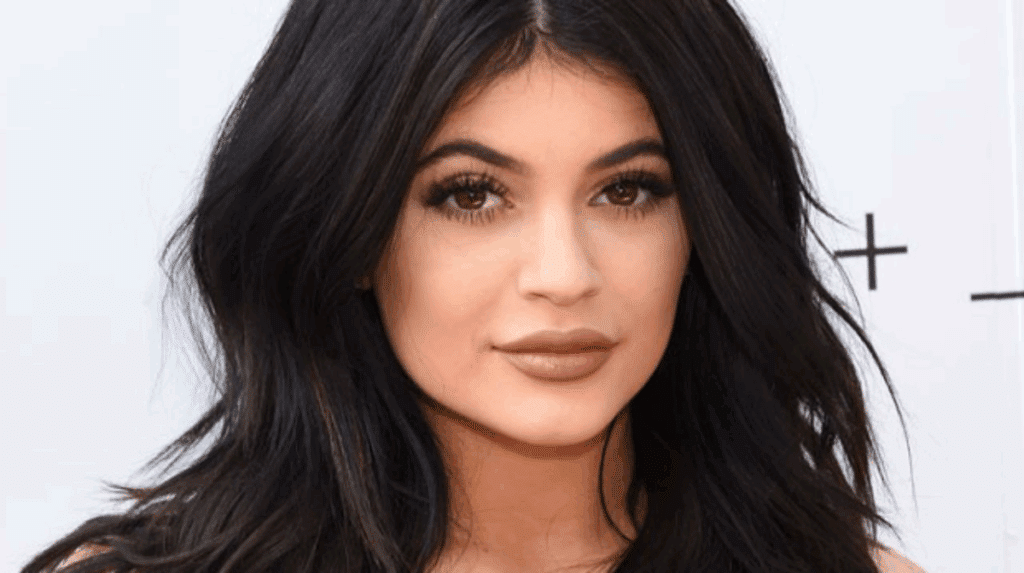 Découvrez les propriétés de luxe de Kylie Jenner à Hidden Hills