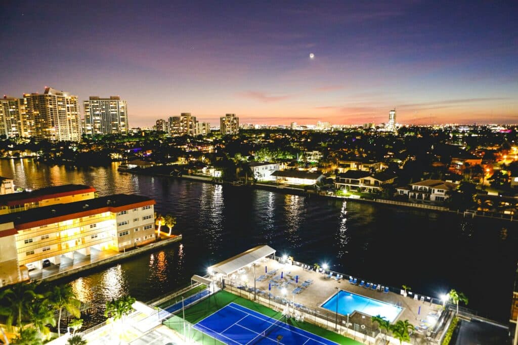 Immobilier à Miami : propriété de luxe avec services haut de gamme