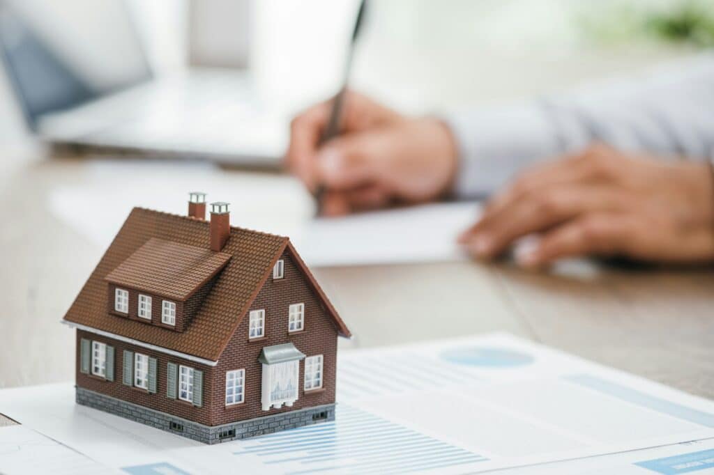 Immobilier : combinez réseau local et digital pour réussir