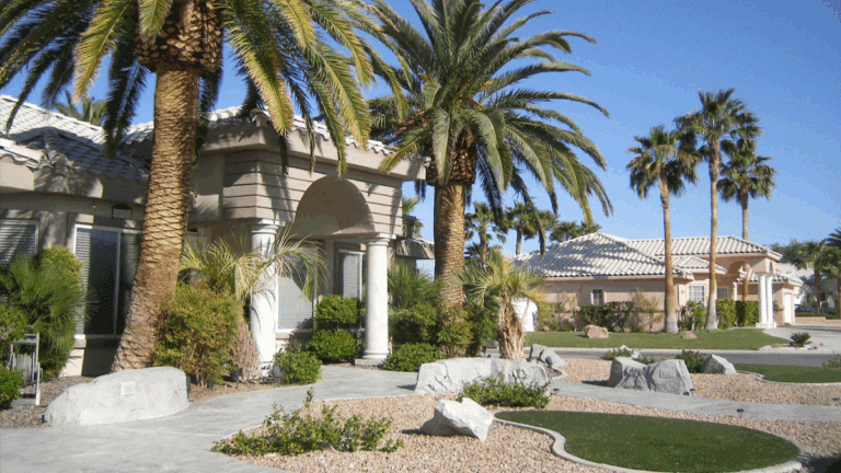 Maison de Céline Dion : les images exclusives de sa sublime villa à Las