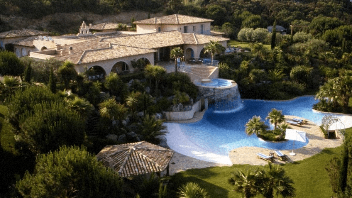 residences-johnny-hallyday1