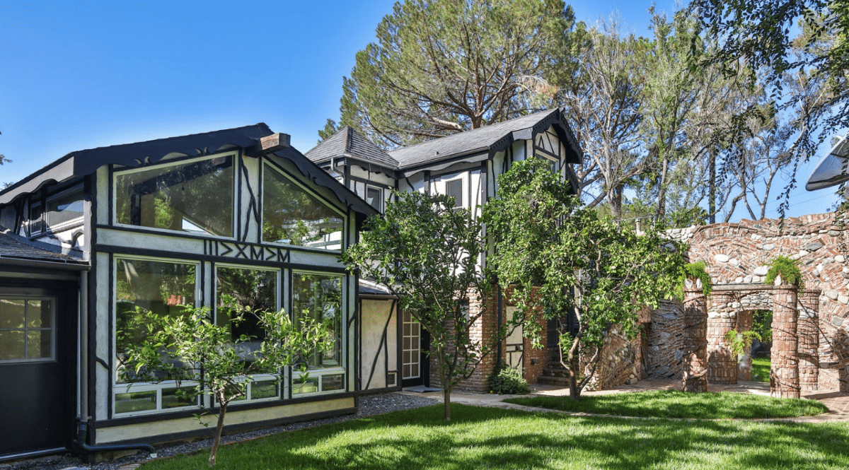 residences-lady-gaga2