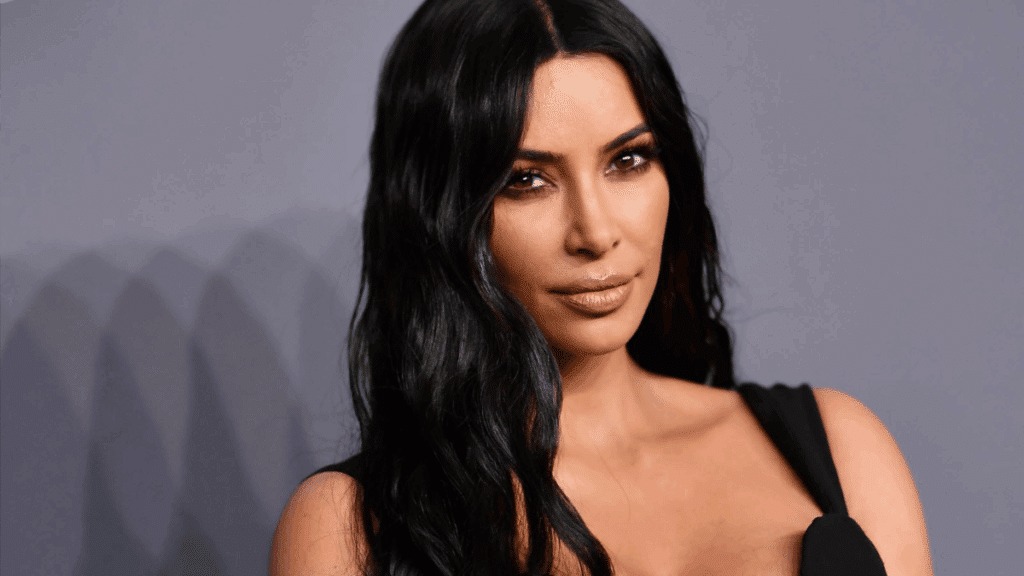 Découvrez la villa de Kim Kardashian mise en vente à Beverly Hills