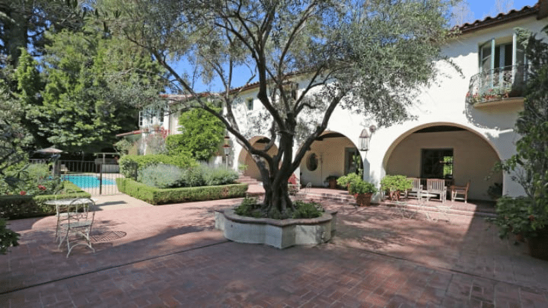 villa-san-marino-the-holiday1