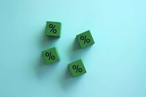Baisse des taux immobiliers : faut-il emprunter avant un potentiel rebond ?