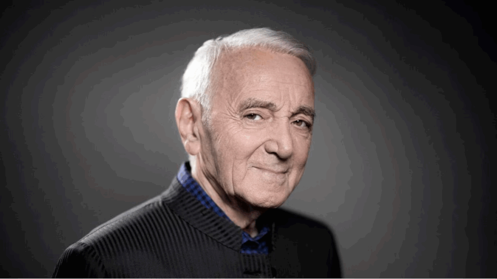 Vivez l'expérience Aznavour : séjournez dans sa villa provençale aux Alpilles