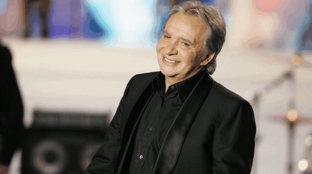 Découvrez le manoir historique de Michel Sardou mis en vente en Normandie