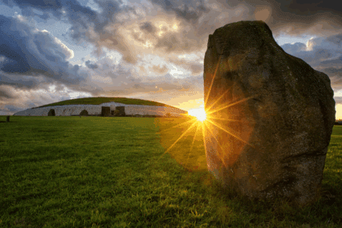 Le secret de Newgrange : un spectacle solaire unique à vivre au solstice d’hiver en Irlande