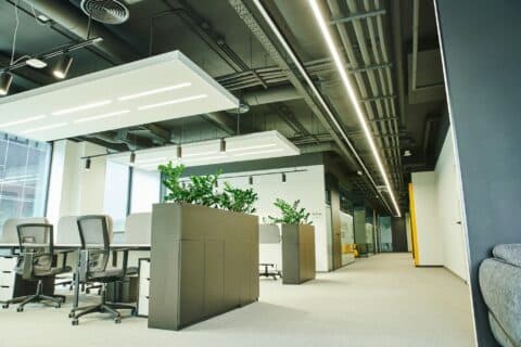 Comment améliorer la performance énergétique dans les bureaux ?