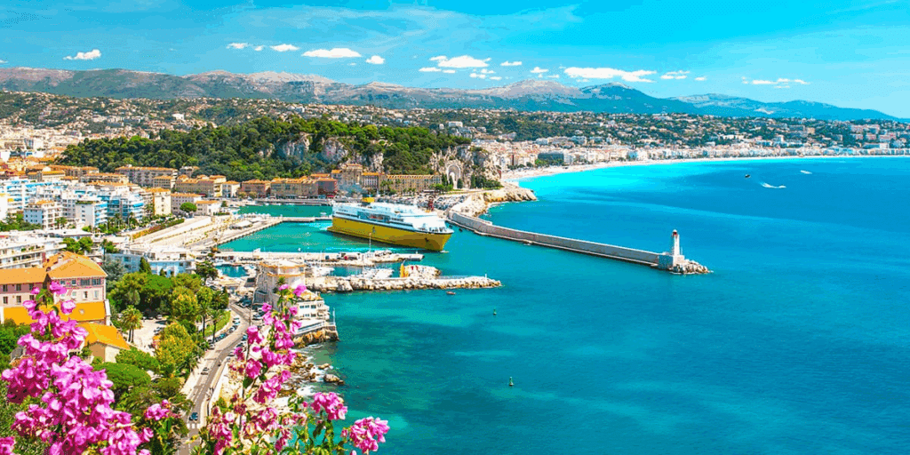 Comment la Côte d’Azur génère des retombées record en attirant des touristes toute l’année