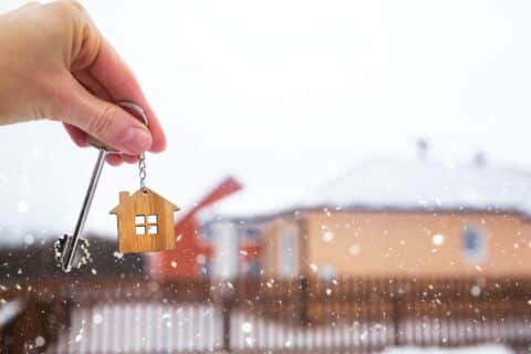 Hiver : pourquoi c’est la saison idéale pour visiter un bien immobilier