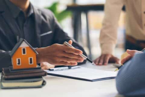 Immobilier locatif et taxes : ce qui attend les propriétaires en 2025