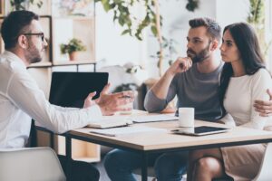 Les formations en expertise immobilière face aux défis des marchés immobiliers locaux