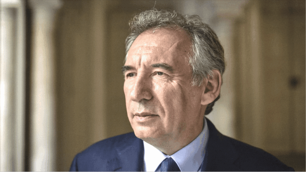 Premier ministre François Bayrou : son appartement serait anciennement voisin de celui des Macron !