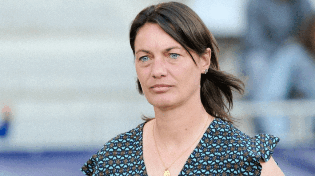 Corinne Diacre : son nouvel investissement dans une maison avec piscine après sa carrière sportive
