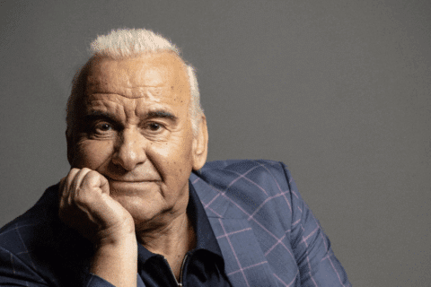 Michel Fugain et son refuge en Corse : une maison avec vue sur la mer