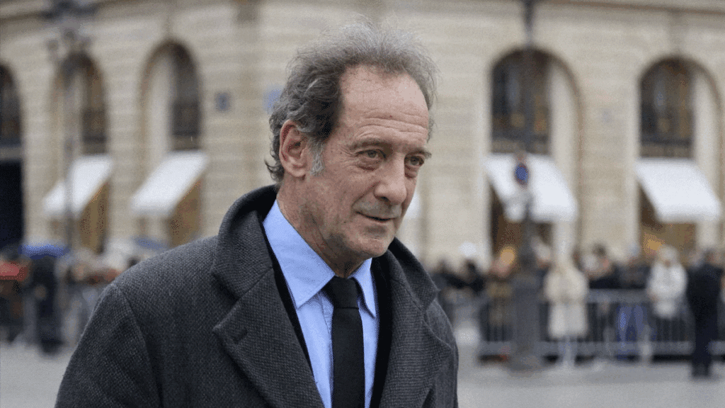 À la découverte de l'appartement parisien de Vincent Lindon avec vue imprenable