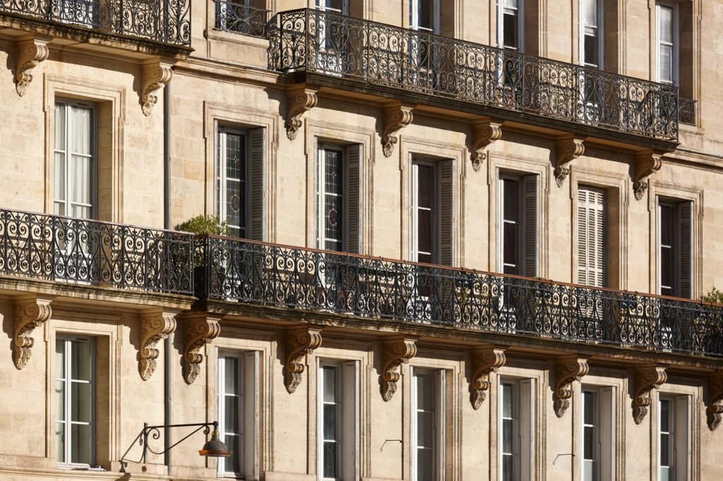 Immobilier neuf : ces villes où les prix baissent enfin !
