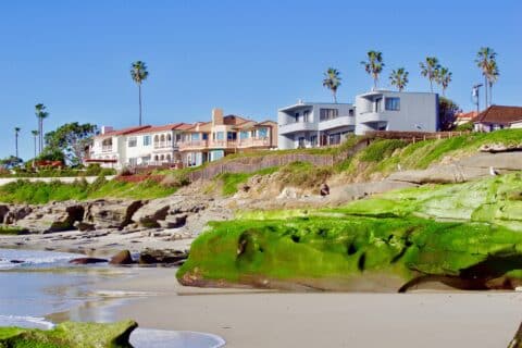 Immobilier en bord de mer : ces villes où les prix grimpent (et celles encore abordables en 2025)