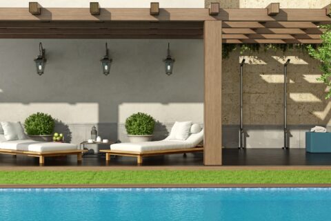Installer une piscine chez soi : un atout immobilier ou un gouffre financier ?