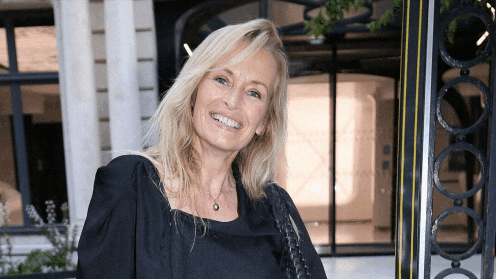 Estelle Lefébure : découvrez sa magnifique longère à deux heures de Paris !